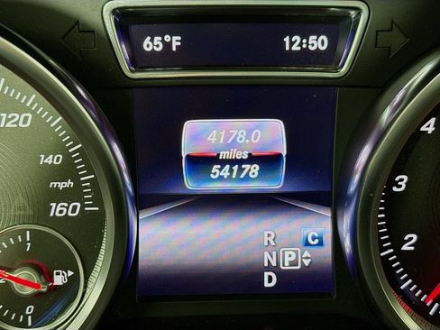 Used 2018 Mercedes-Benz GLE 350 4MATIC image 13