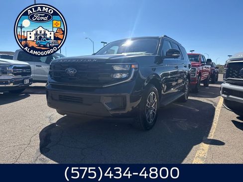 New 2025 Ford Expedition Active image 1