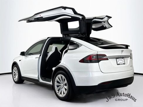 Used 2019 Tesla Model X P100D AWD/4WD image 5