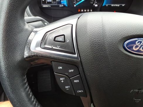 Used 2022 Ford Edge SEL AWD/4WD image 20