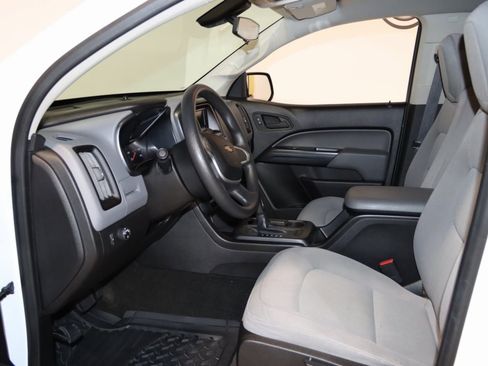 Used 2015 Chevrolet Colorado W/T w/ WT Convenience Package image 27