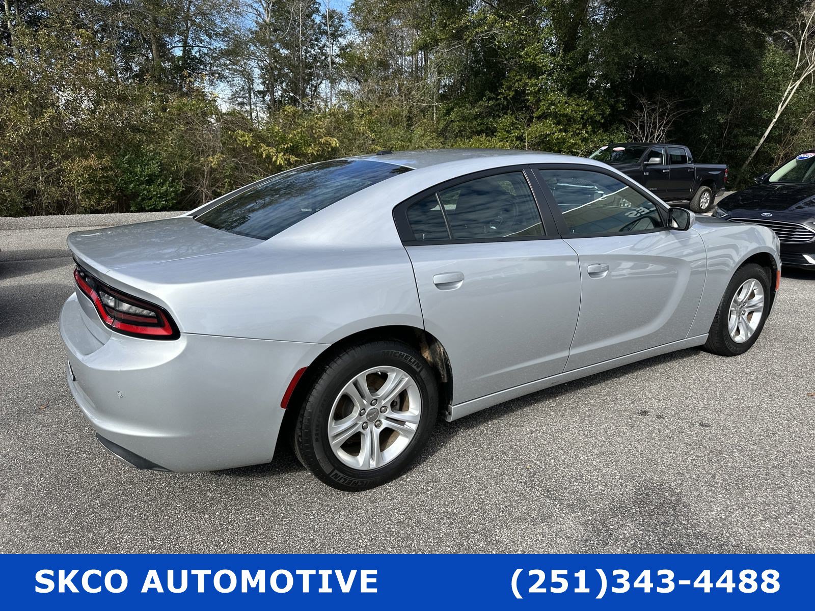 Used 2022 Dodge Charger SXT RWD image 5