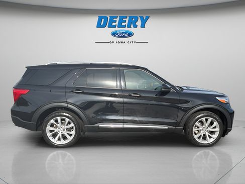 Certified 2023 Ford Explorer Platinum w/ Technology Package AWD/4WD image 20