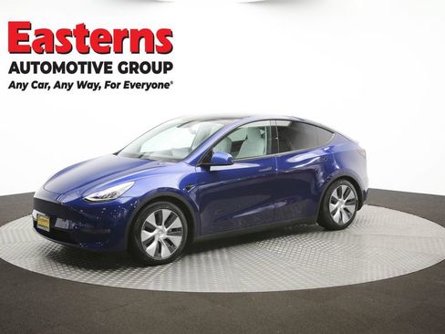 Used 2021 Tesla Model Y Long Range AWD/4WD image 56