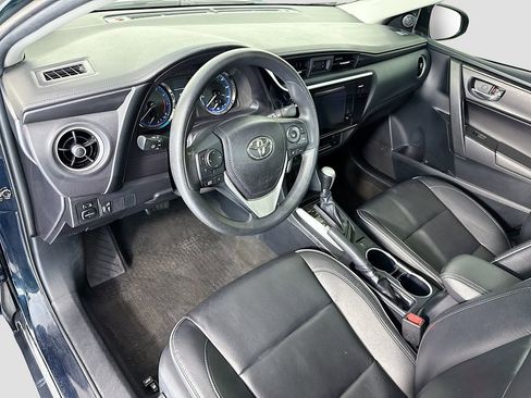 Used 2017 Toyota Corolla XLE FWD image 9