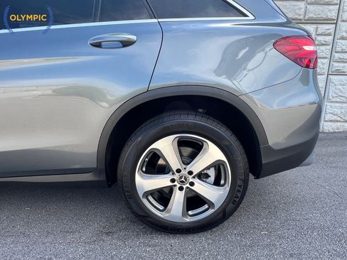Used 2017 Mercedes-Benz GLC 300 w/ Premium 2 Package image 10
