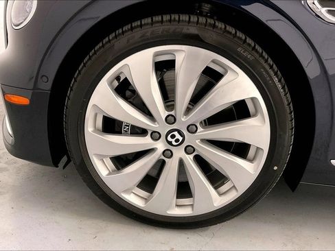 New 2026 Bentley Flying Spur Plug-In Hybrid AWD/4WD image 17