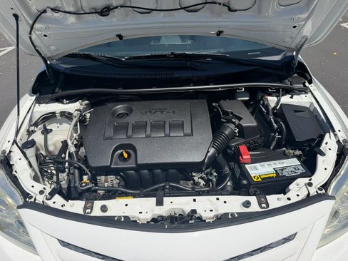 Used 2012 Toyota Corolla L FWD image 33