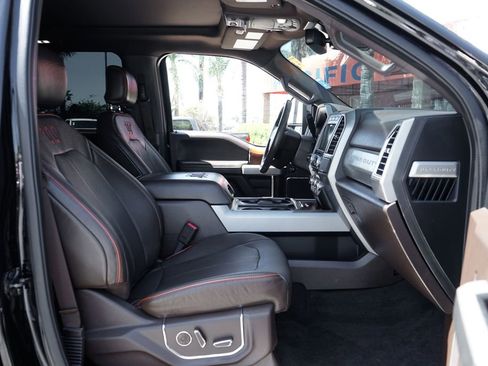 Used 2017 Ford F250 King Ranch w/ King Ranch Ultimate Package image 44