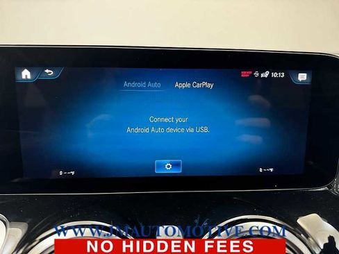 Used 2022 Mercedes-Benz GLB 250 4MATIC image 27