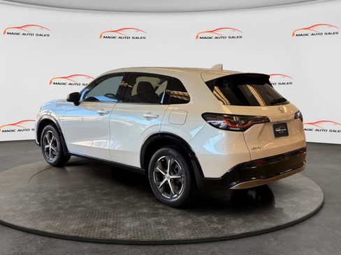 Used 2023 Honda HR-V EX-L image 7