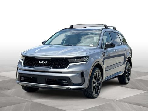 Certified 2023 Kia Sorento SX AWD/4WD image 4