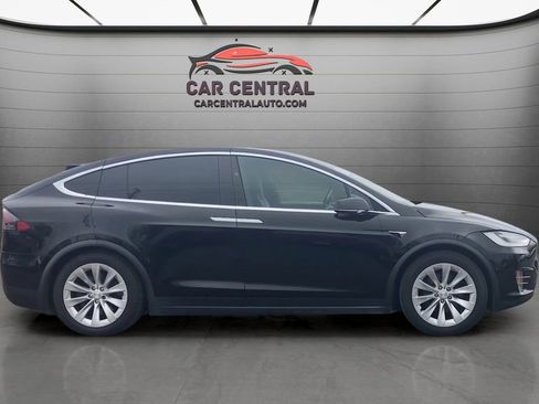 Used 2019 Tesla Model X 100D AWD/4WD image 6