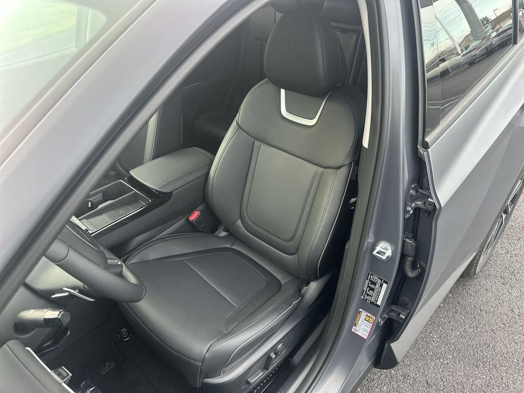 New 2026 Hyundai Tucson Limited AWD/4WD image 17