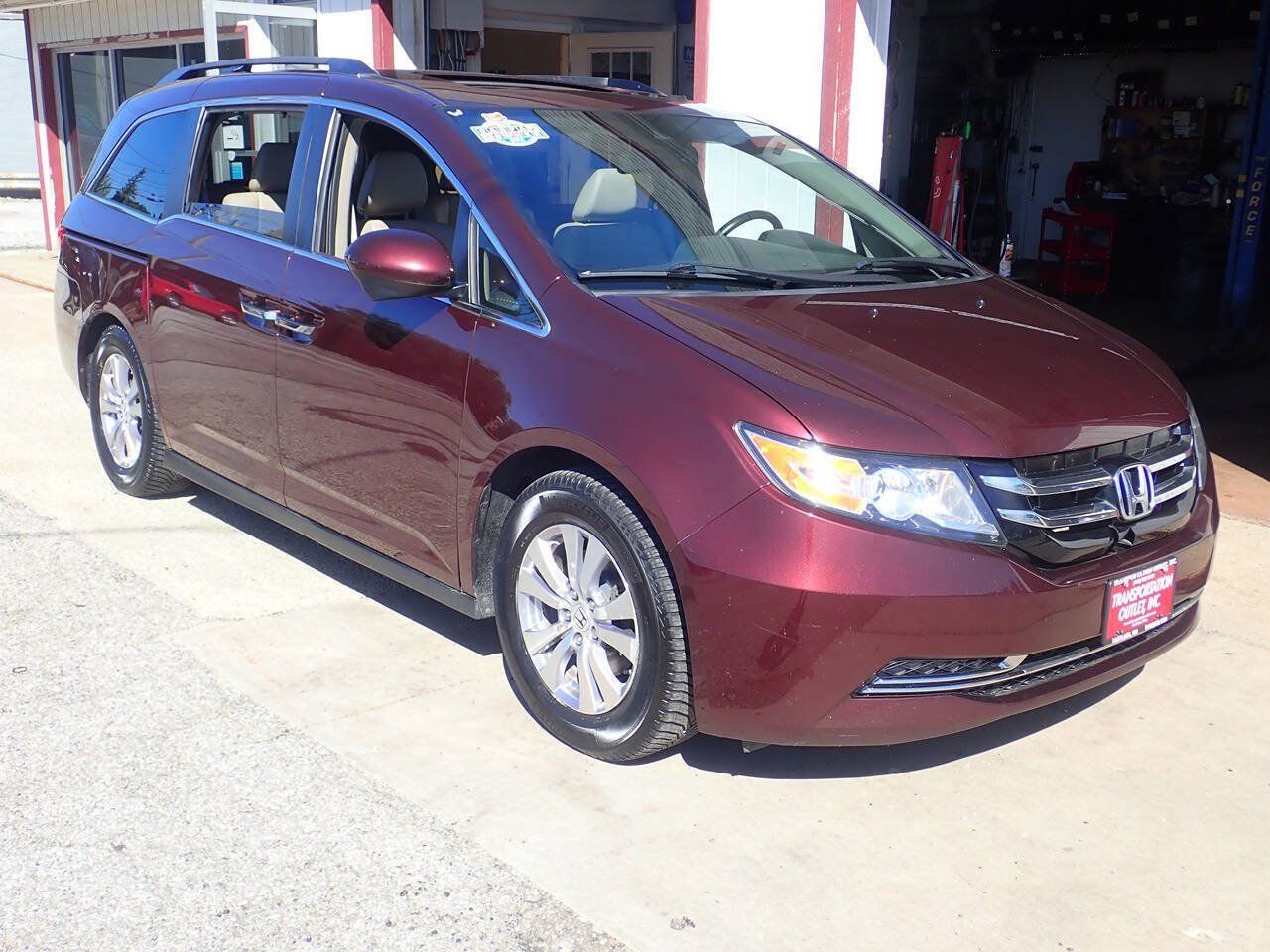 Used 2014 Honda Odyssey EX-L image 21