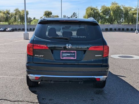 Used 2017 Honda Pilot Touring image 6