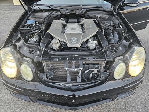 Used 2007 Mercedes-Benz E 63 AMG 4dr Sdn 6.3L AMG RWD image 22