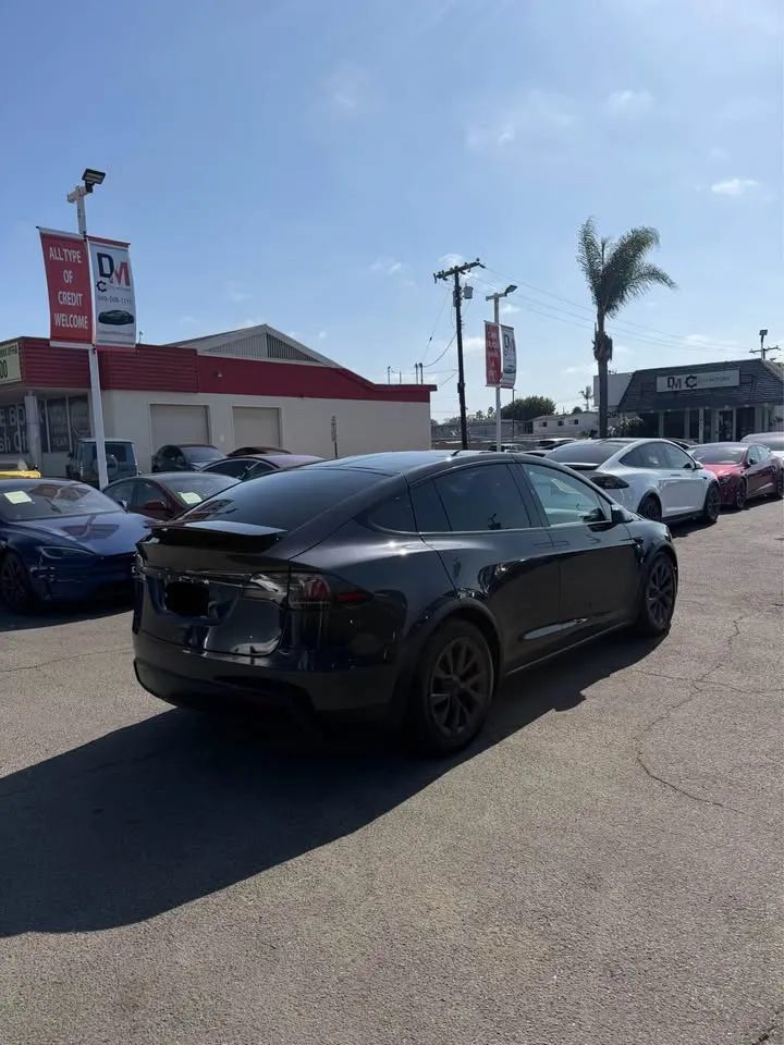 Used 2024 Tesla Model X AWD/4WD image 4