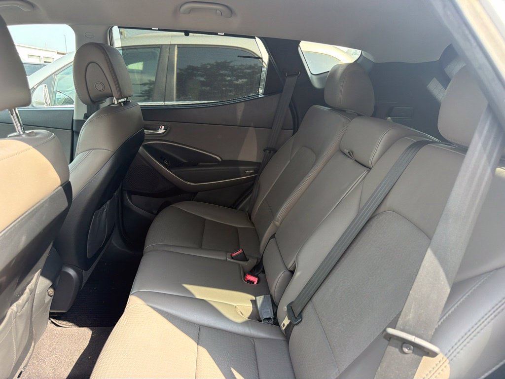 Used 2016 Hyundai Santa Fe Sport 2.0T FWD image 18