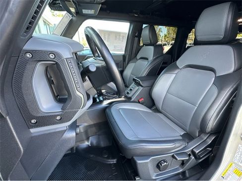 Used 2022 Ford Bronco Everglades image 16