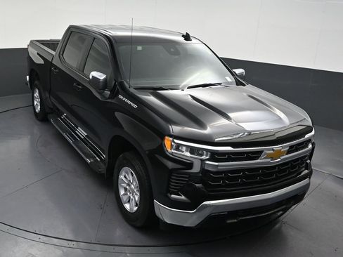 Used 2025 Chevrolet Silverado 1500 LT RWD image 21