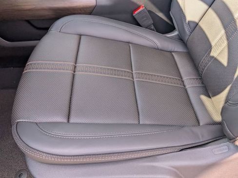 New 2026 Chevrolet Silverado 2500 High Country w/ High Country Premium Package AWD/4WD image 24