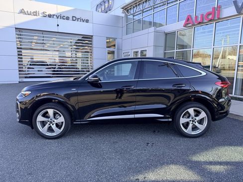 Used 2025 Audi Q5 Premium Plus w/ Premium Plus image 3