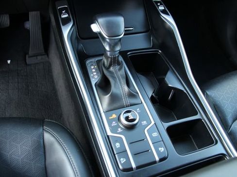 Used 2022 Kia Sorento S image 28