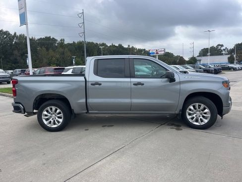 Used 2024 Chevrolet Silverado 1500 Custom image 8