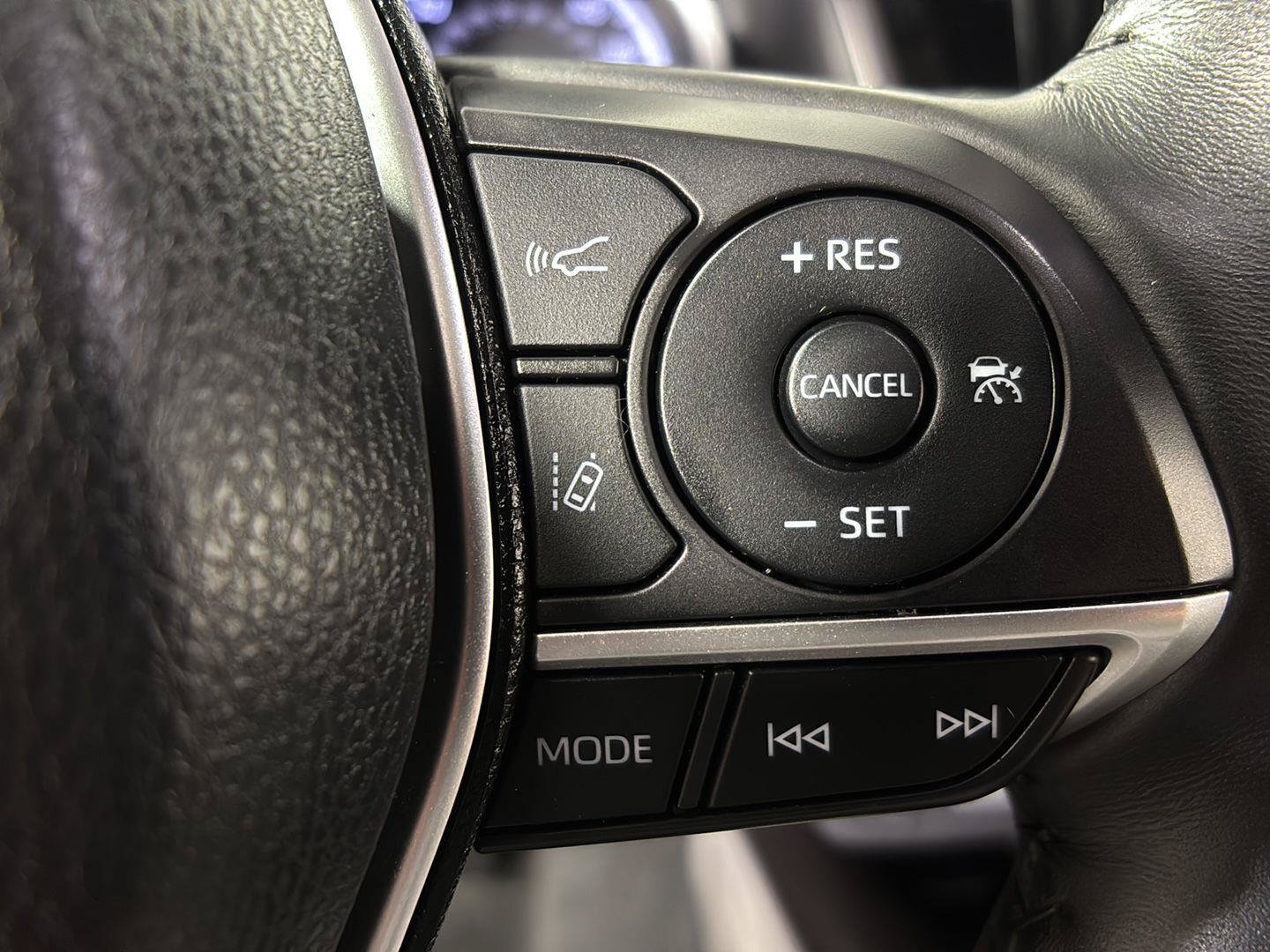 Used 2023 Toyota Camry XLE w/ Cold Weather Package AWD/4WD image 28