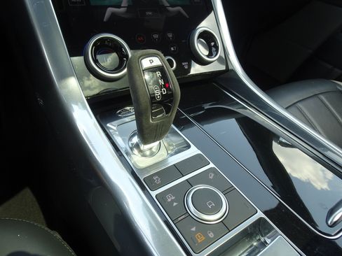 Used 2022 Land Rover Range Rover Sport HST AWD/4WD image 27