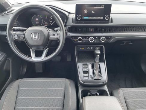 Used 2025 Honda CR-V Sport image 8