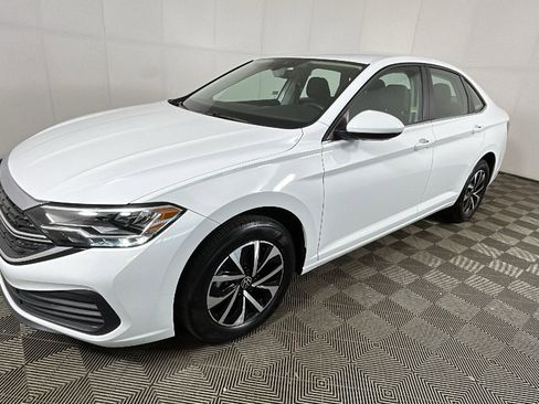 Used 2024 Volkswagen Jetta S FWD image 7