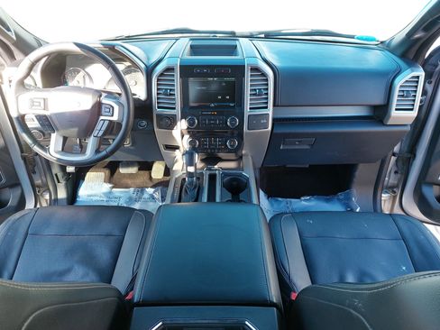 Used 2015 Ford F150 Lariat image 9