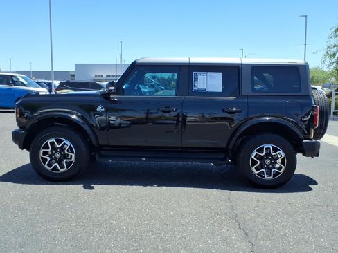 Used 2025 Ford Bronco Outer Banks AWD/4WD image 4