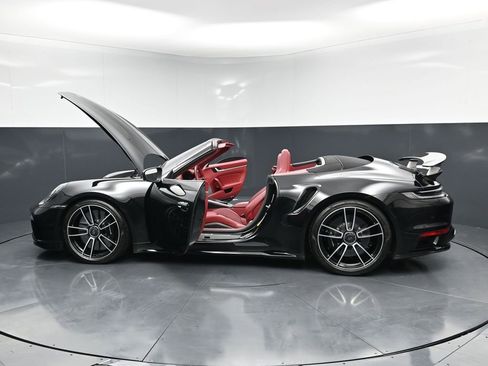 Certified 2024 Porsche 911 Turbo S AWD/4WD image 31