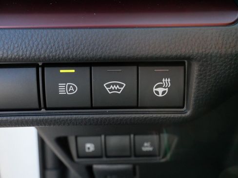 Certified 2026 Toyota Prius Plug-In Hybrid image 26