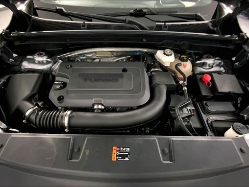 Used 2025 Buick Envision Preferred AWD/4WD image 10