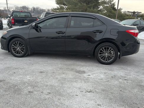 Used 2015 Toyota Corolla LE Premium image 16