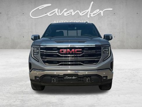 Used 2025 GMC Sierra 1500 SLT AWD/4WD image 18