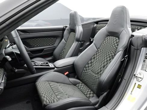 Certified 2026 Porsche 911 GTS RWD image 5