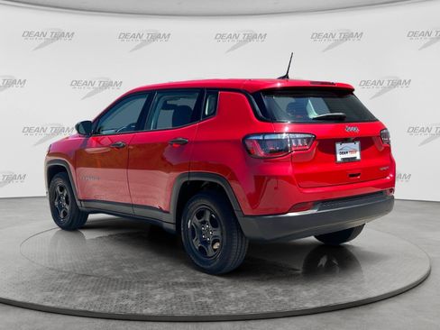Used 2021 Jeep Compass Sport w/ Cold Weather Group FWD image 6