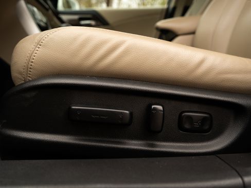 Used 2016 Honda Accord EX-L image 41