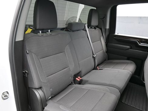 Used 2024 Chevrolet Silverado 2500 LT w/ Convenience Package image 46