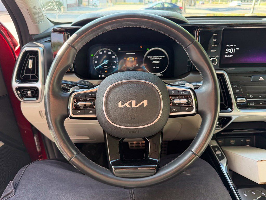 Used 2023 Kia Sorento SX Prestige AWD/4WD image 6
