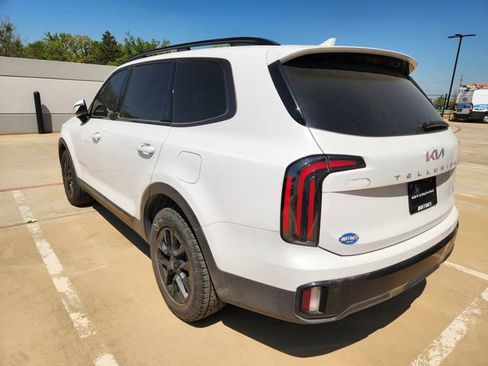 Certified 2024 Kia Telluride SX Prestige X-Pro image 3