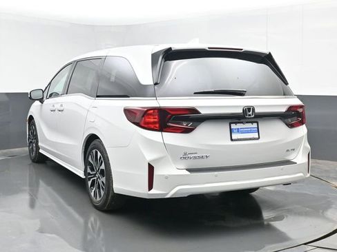 New 2026 Honda Odyssey Elite image 7