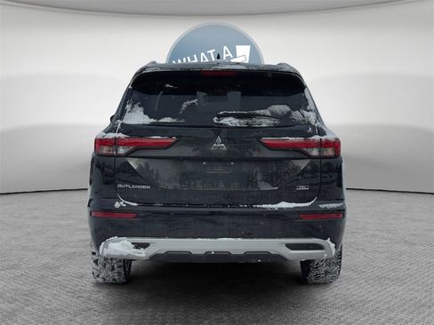 Used 2022 Mitsubishi Outlander SEL image 8