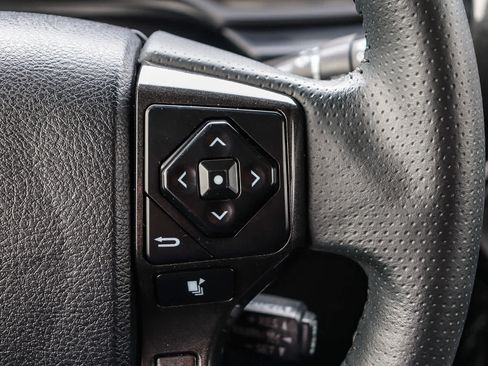 Used 2024 Toyota 4Runner TRD Off-Road image 21