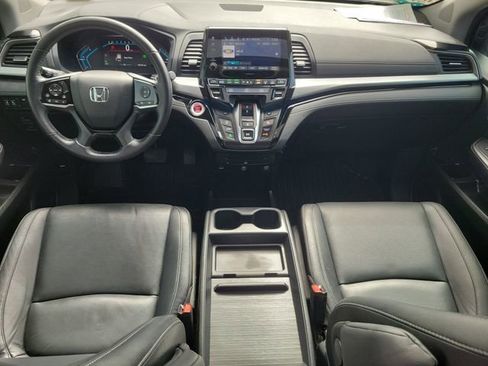 Used 2021 Honda Odyssey Touring image 17